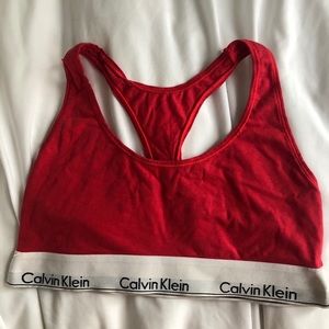 Calvin Klein Sports Bra